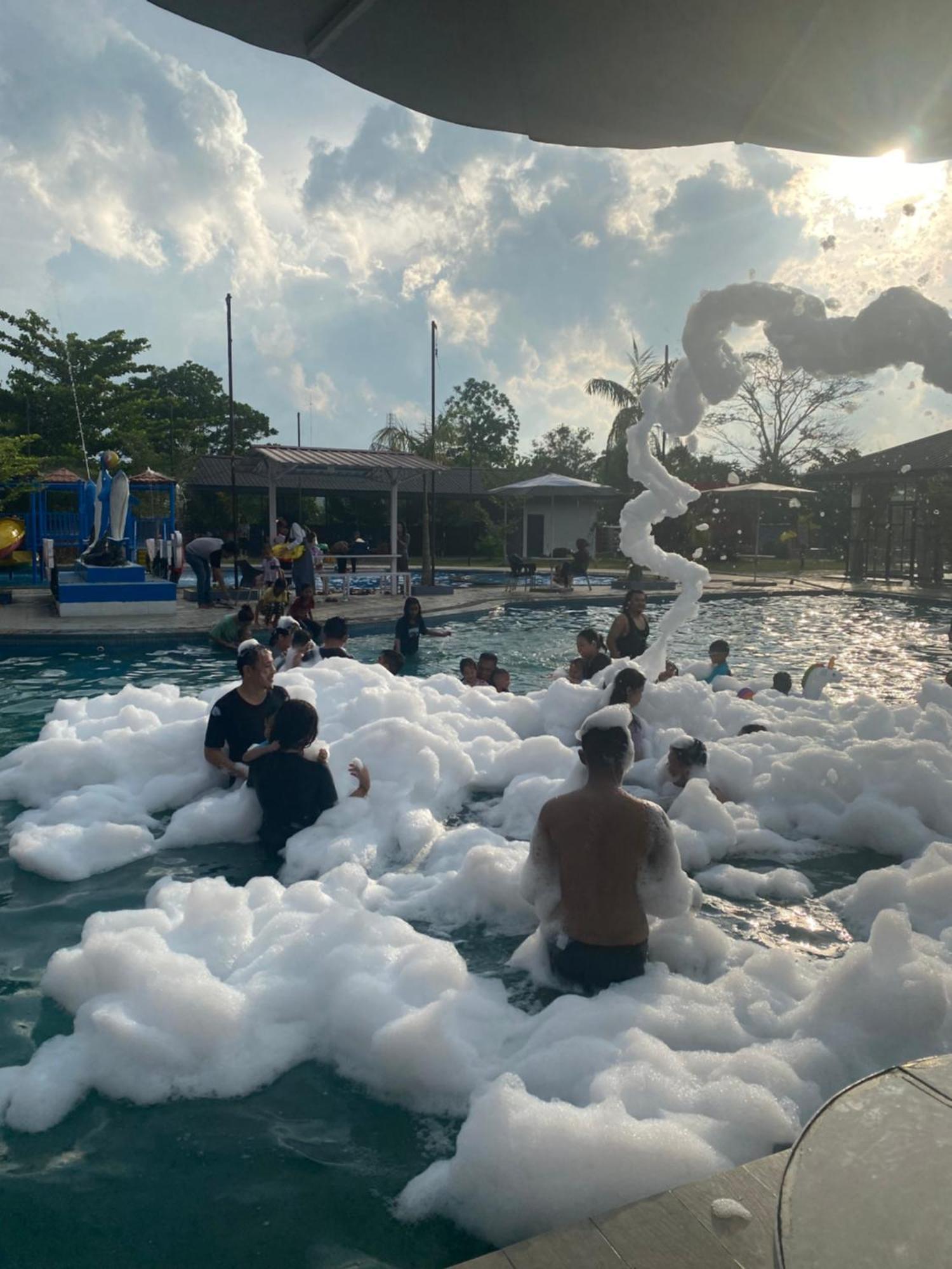 Dna Fun Zone 北干巴鲁 外观 照片