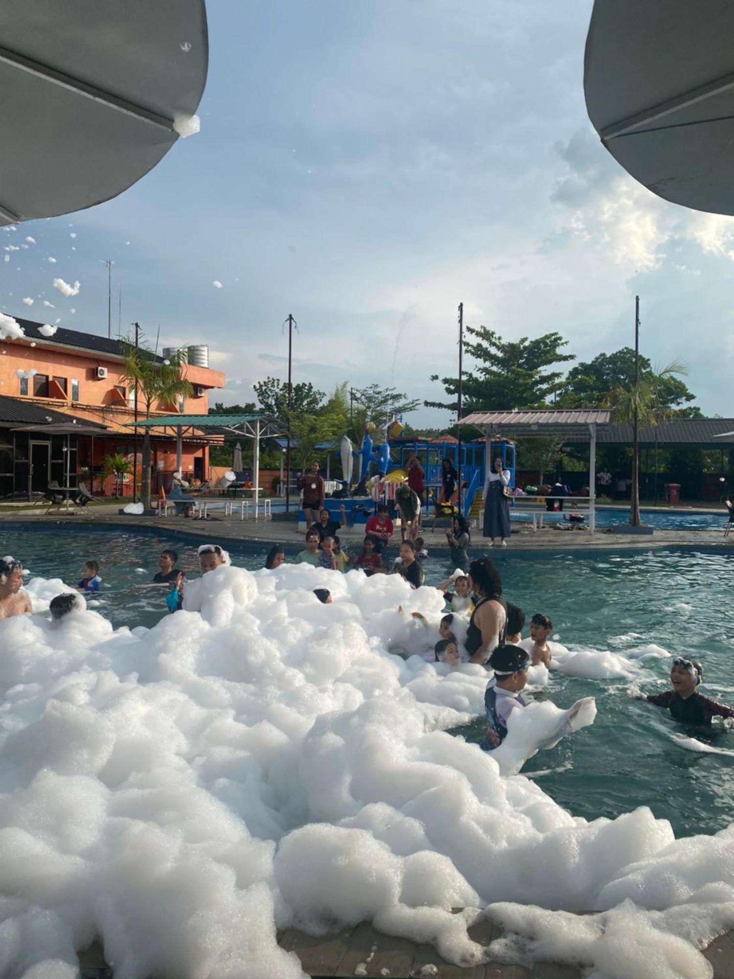Dna Fun Zone 北干巴鲁 外观 照片